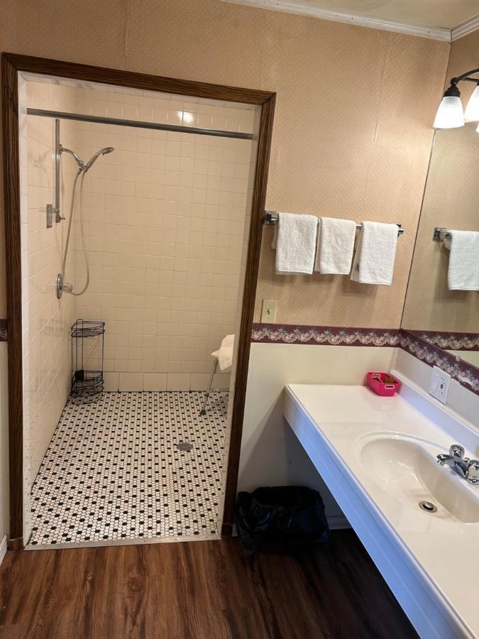 Valley Inn And Suites French Lick Zewnętrze zdjęcie